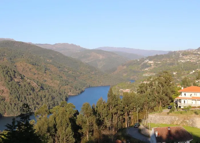 De Campos - Geres דירה